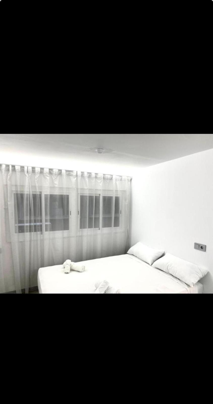 Avakian Suite Valencie Exteriér fotografie